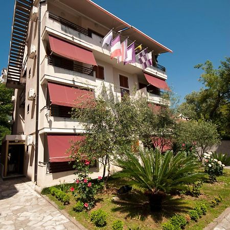 Captain Apartments Budva Eksteriør billede