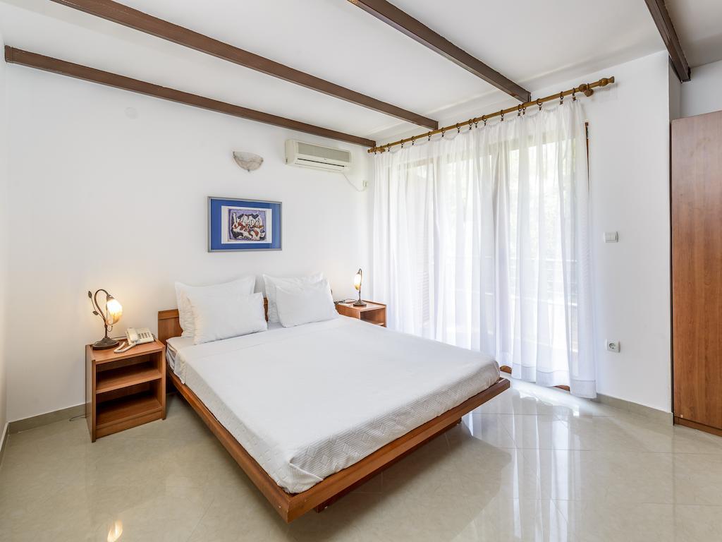 Captain Apartments Budva Værelse billede